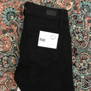 Paige Denim skyline straight leg petite size 24